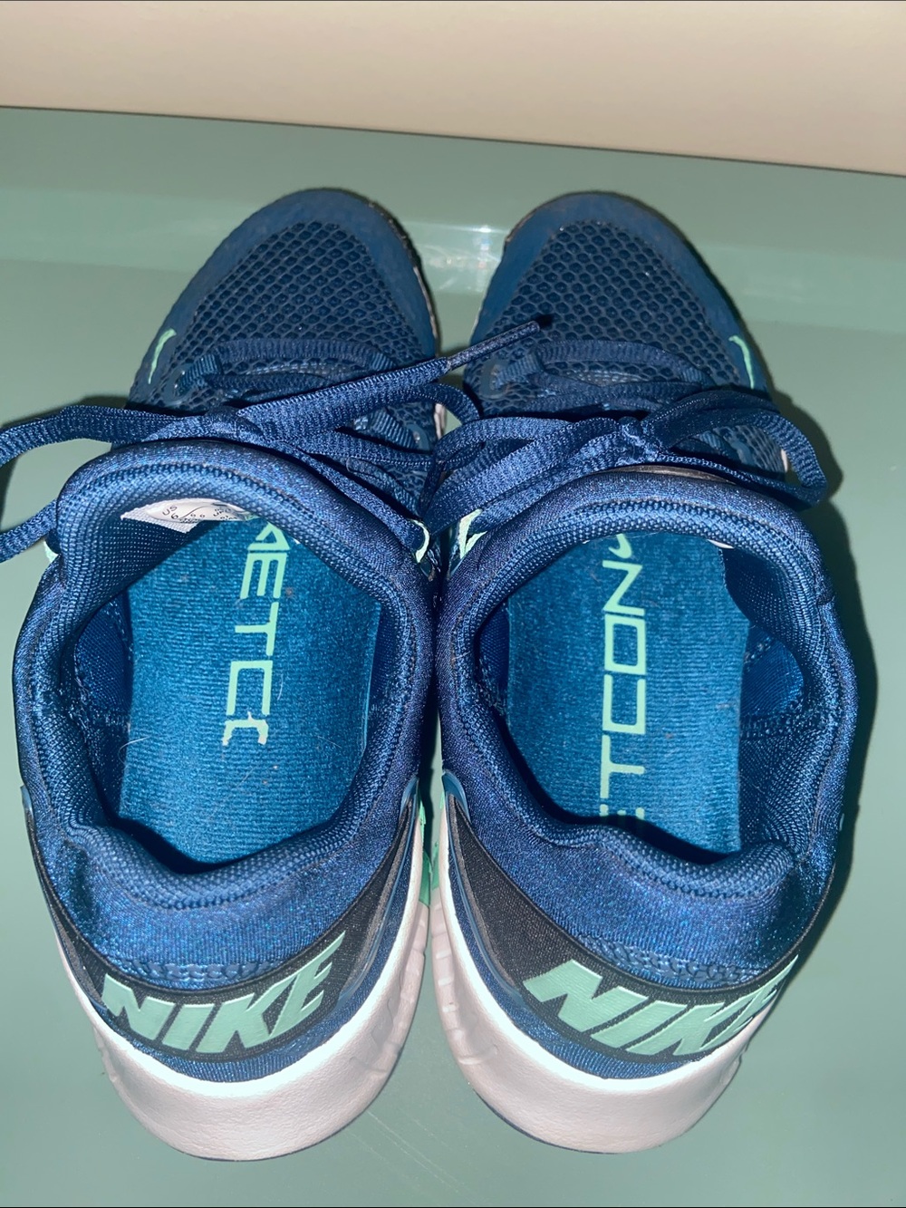 Nike Metcon Shoes - Navy with Mint Green Accents Women’s Size 6 - Picture 9 of 11